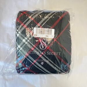 Victoria's Secret Plaid Sherpa Throw Blanket Red & Black Holiday 50x60